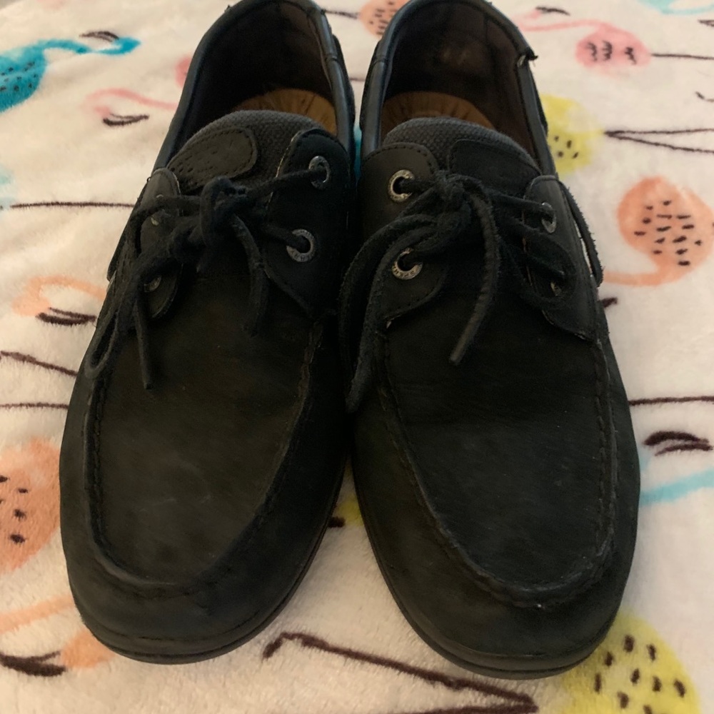 All black Women Sperry size 10